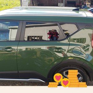 Meet your Posher, Sandy